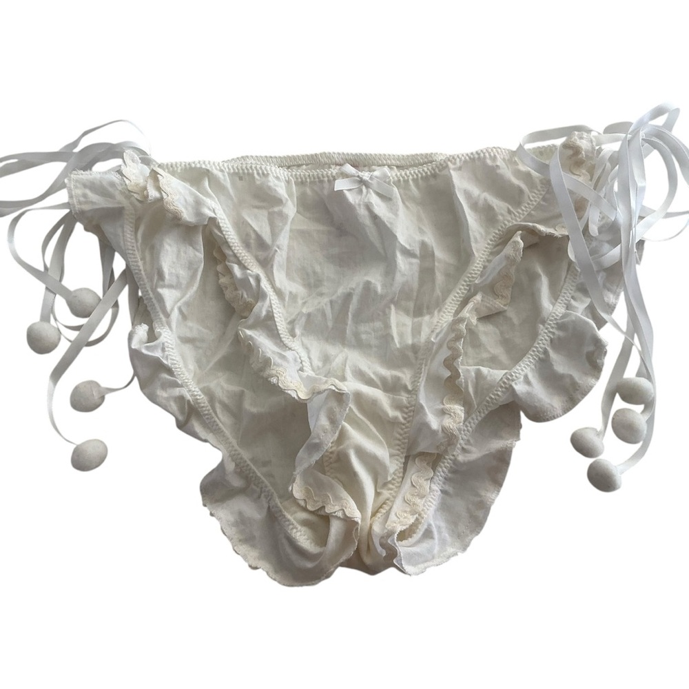 Vintage Y2K Victoria’s Secret white cotton embroidered side tie pom bikini panty